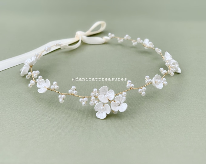 Flower Girl Headband | Pearl Flower Crown | Flower Girl Hair Wreath | Bridal Headband | First Communion Hair Wreath | Flower Girl Headpieces