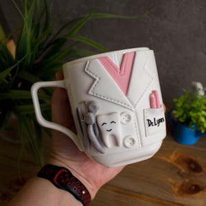 Personalized Dentist Coffee Mug with Name: Custom Dental Cup
