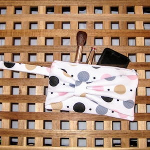 Cosy bow clutch bag, Handmade fabric wristlet pouch