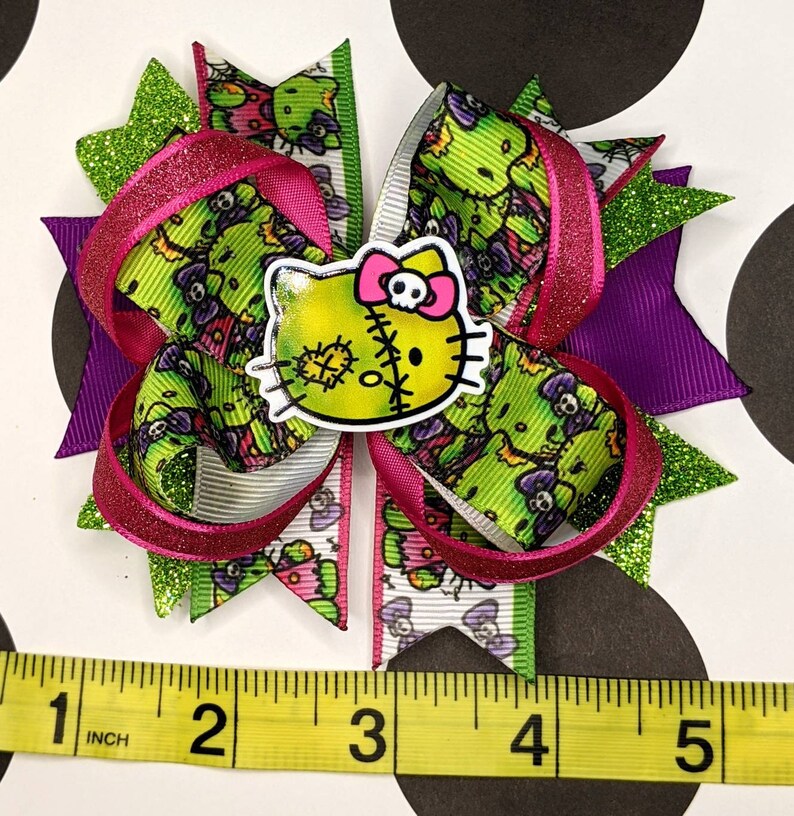 Zombie Hello Kitty 5 Layered Bow