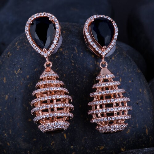 Rose Gold Black Crystal Earrings, bridal buy earrings, Wedding earrings, gift for her, gift for mom