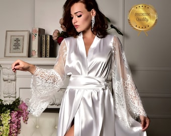 Long bridal robe Long white robe wedding kimono Long lace bridal robe Kimono robe maxi robe Bride robe Bridal kimono Bridal dressing gown