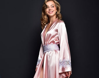Pink bridal robe for bride Long satin bridesmaid robe Floor length kimono robe Satin bride robe wedding day Bridal shower gift for daughter