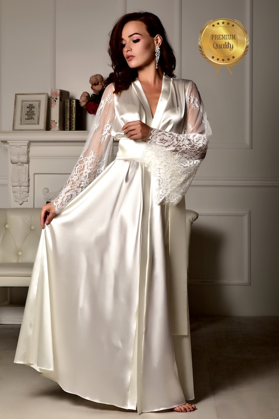 long lace wedding robe