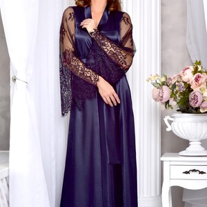Gray long bridal robe Bridesmaid kimono robe Satin bridal dressing gown Long lace bridal robe Long robes for women Wedding robes Gray robe 9 with black sleeves