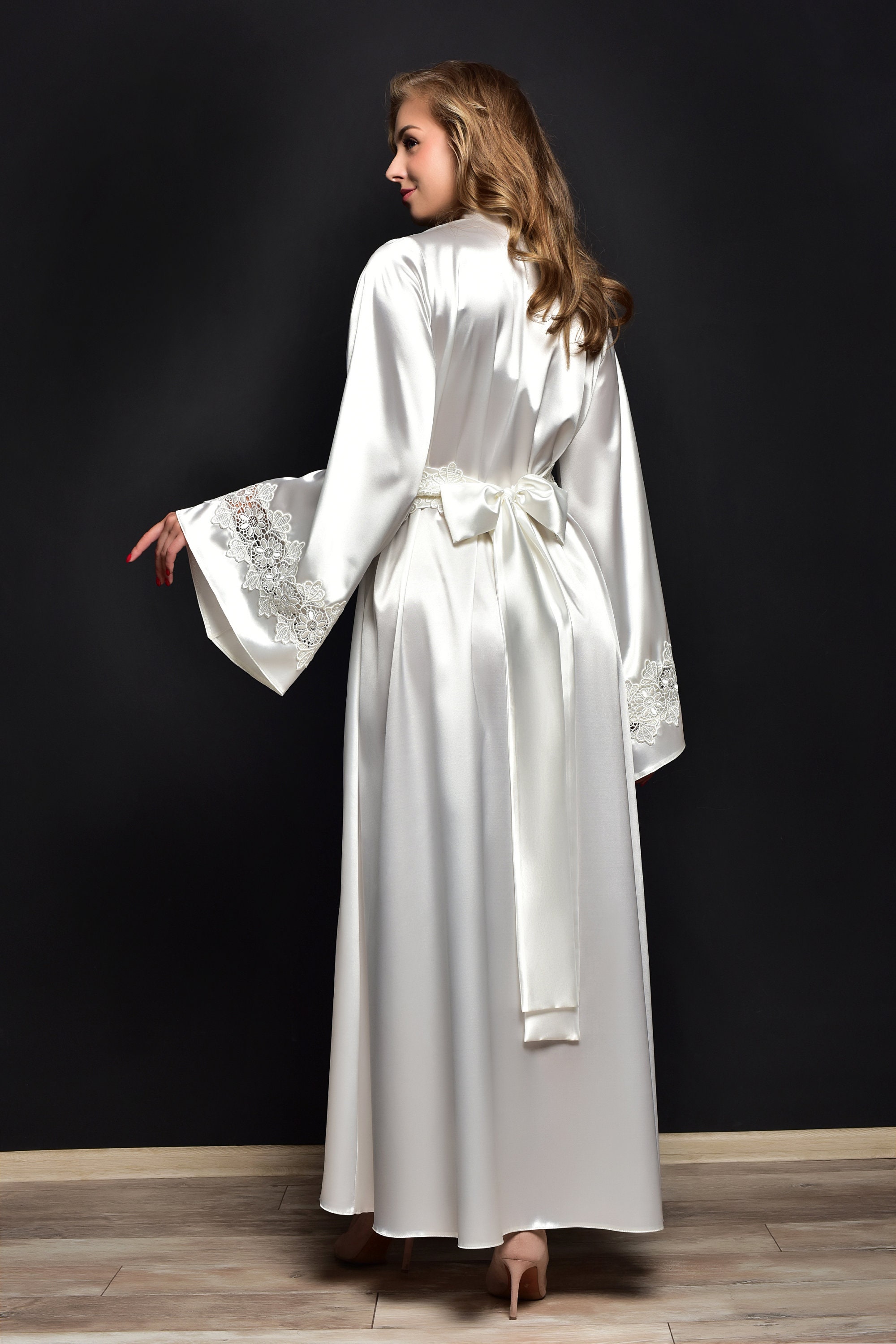 Ivory Bridal Robe for Bride Satin Long Bridal Robe Wedding Kimono Robe ...