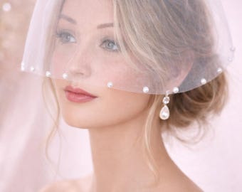 Pearl Birdcage Veil – Soft Tulle Bridal Bandeau, Vintage Marilyn Style Short Wedding Veil