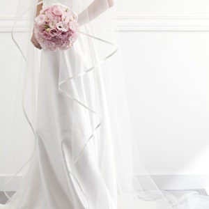 Satinband Zierlicher Tropfen Schleier, Brautschleier mit Satinkante, Kreis Schleier, Hochzeit Schleier, Samt Band, Blusher Schleier