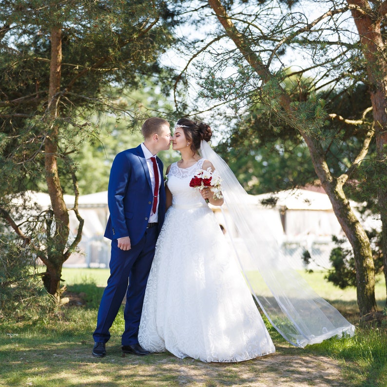 Ivory Veil Chapel Veil Fingertip Veil Long Veil Satin Ribbon Bridal Veil Custom Veil Satin Ribbon Edge Wedding Veil Cathedral Veil