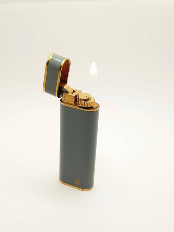 Accendino Must De Cartier Lighter Light Grey Gold Thin Line Active