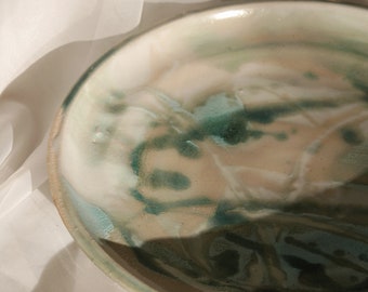 Unique Handmade Decorative Ceramic Plate With Splatter Glaze