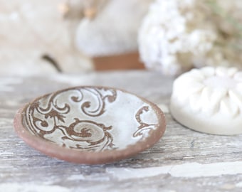 Swirl Spa Soap Dish / Candle Holder Ceramic Handmade Pottery Spa -  Rustic Farmhouse Tea Bag Jewelry Snack Dish - Bed and Bath Decor