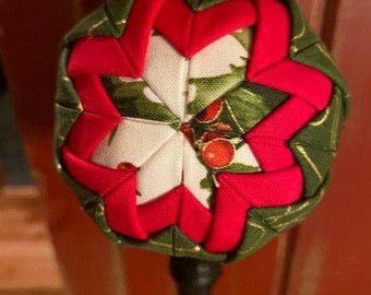 Quilted Christmas Ornament