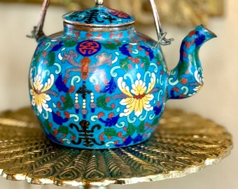 SALE! 19th c Qing Dynasty Cloisonné Tea Pot