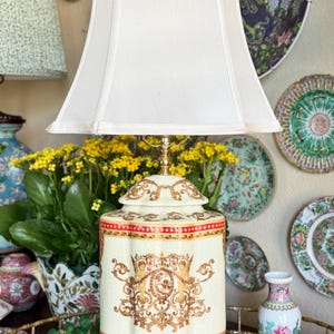 Grandmillenial Style Table Lamp