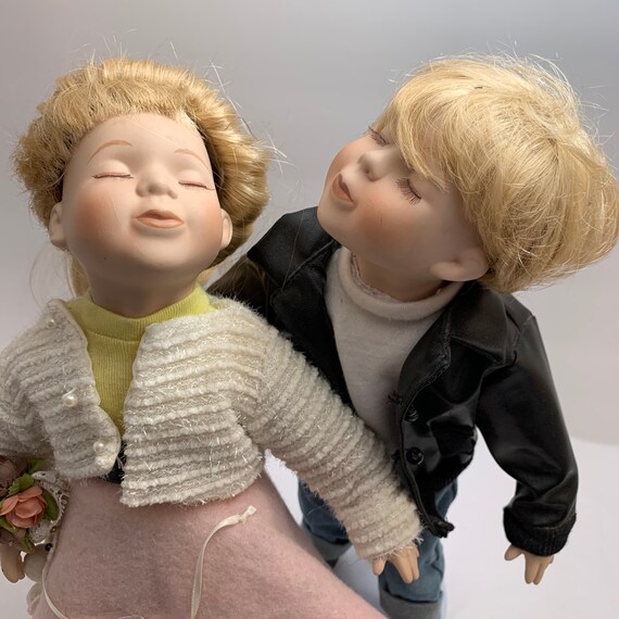 Geppeddo Vintage Johnny Suzy Kissing Dolls Retro 50 S Boy Etsy