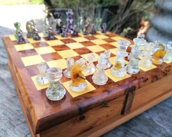 Chess Set, Nature Themed Chess, Light Vs Dark Chess Pieces, Chess Game