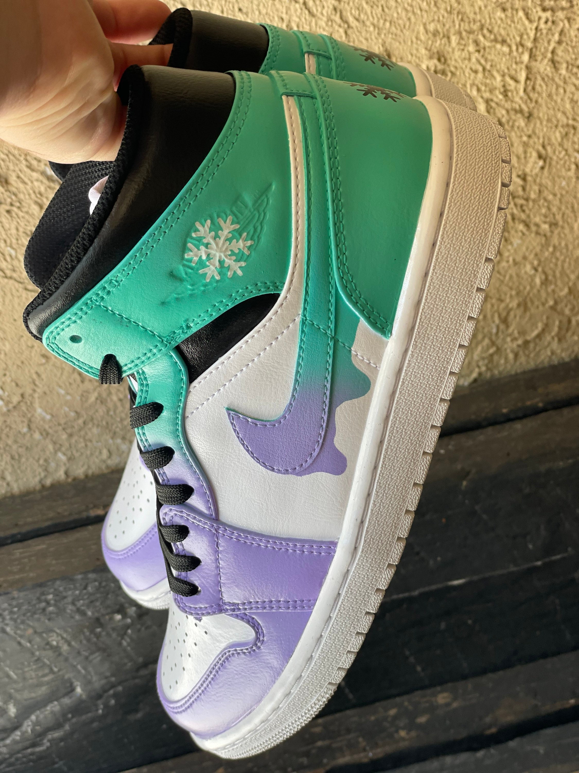 turbo green jordan 1 with purple laces