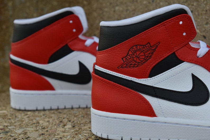 custom chicago jordan 1