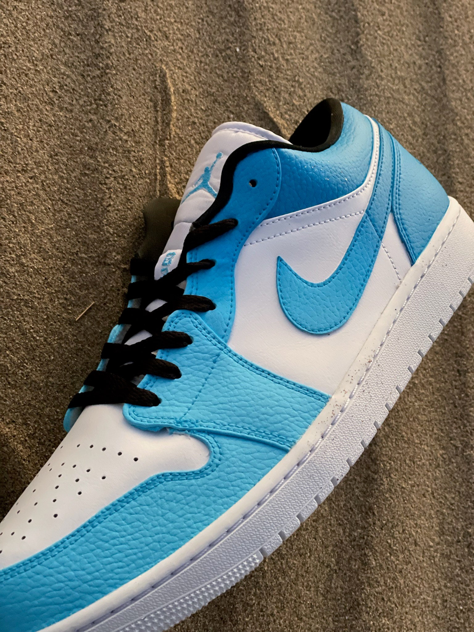 jordan 1s blue 2021