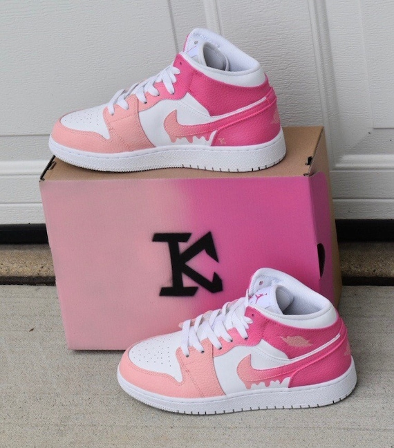 Pink and black jordan ones 2025
