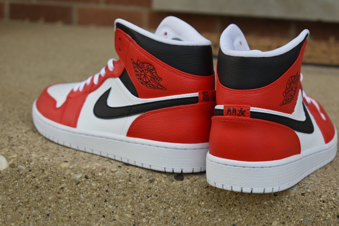 custom jordan 1 chicago