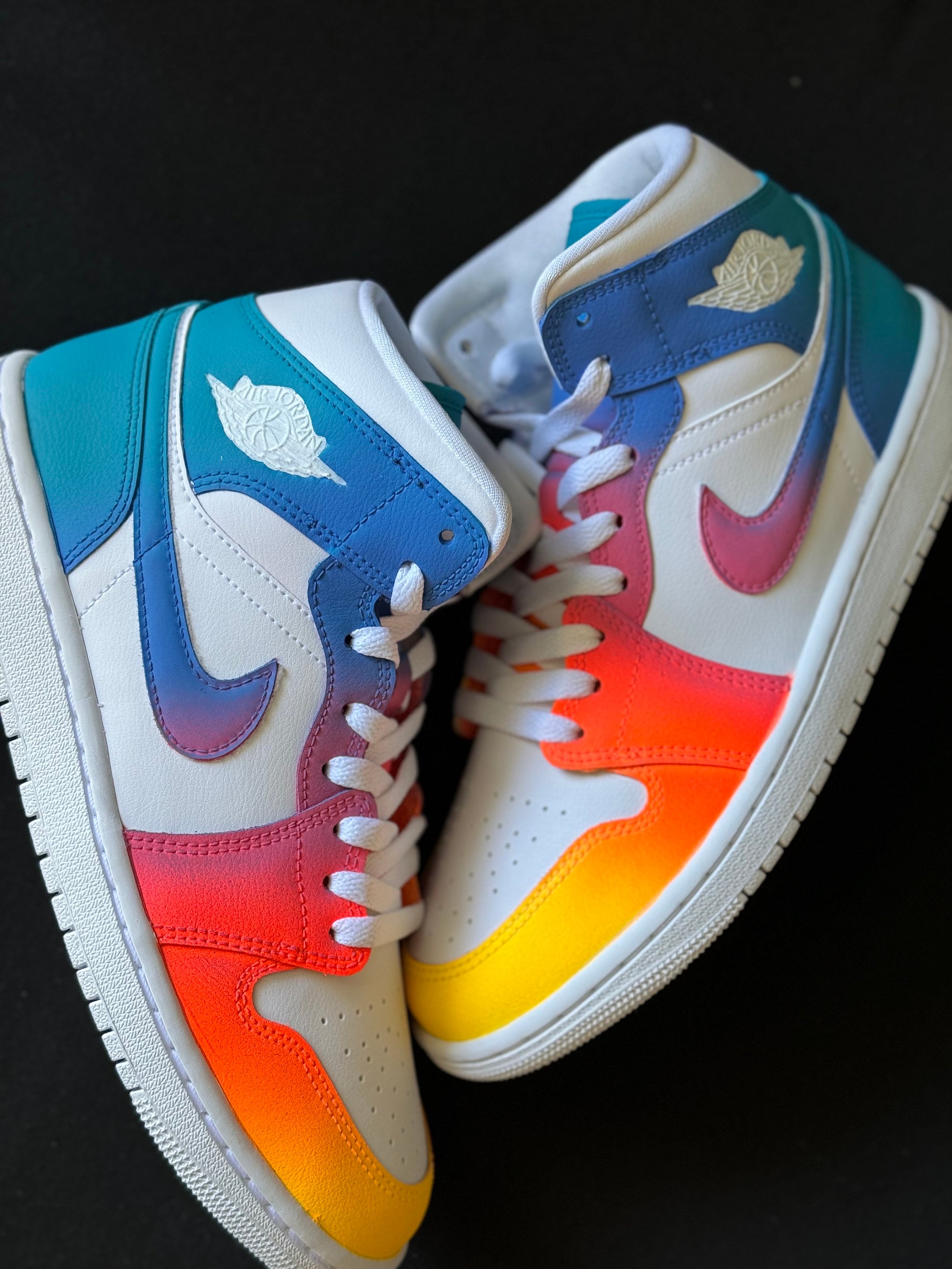 jordan 1s orange and blue