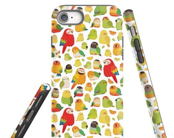 Könnte beinhalten: Eine weiße iPhone-Hülle mit einem bunten Muster aus Papageien und Zitronen. Die Hülle wird von vorne und von der Seite gezeigt.