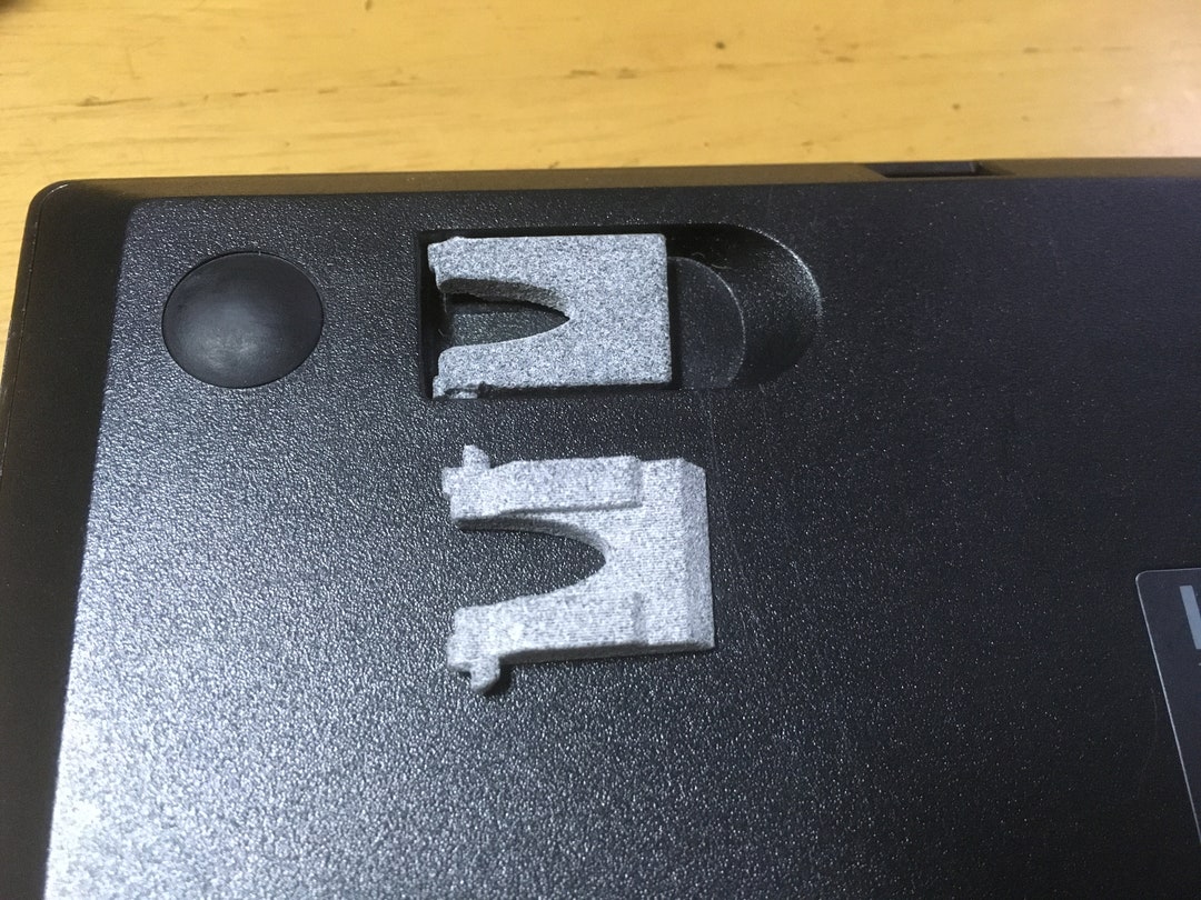 トラックポイントキーボード用の足ペア。KU-1255, KT-1255