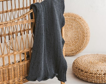 Linen Waffle Bath Towel for Newborn in Dark Grey - Unisex Baby Photo Props