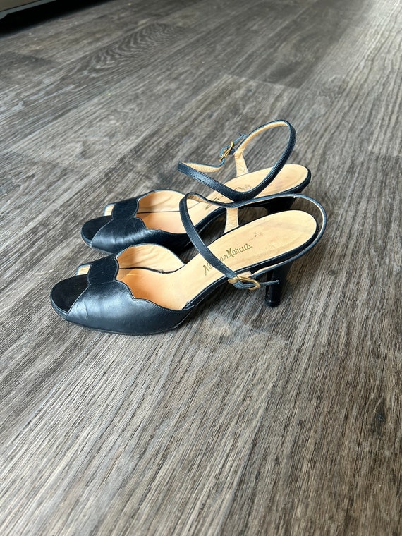 Vintage Neiman Marcus Navy Leather Heeled Sandals… - image 3