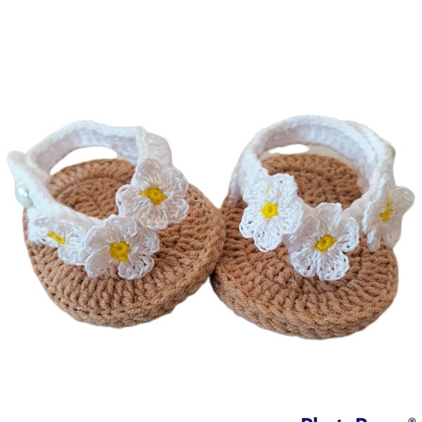 Crochet Baby Flip Flops, Newborn Girl  Sandals, White Flip Flops, Daisy Outfit Sandlies Newborn Flip Flops White Chamomile
