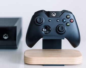 Xbox One Controller Stand