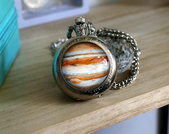 Collar con reloj de bolsillo de Júpiter, joyería planetaria, joyería astrológica, reloj de bolsillo vintage, reloj colgante de cuarzo, reloj con signo del zodiaco