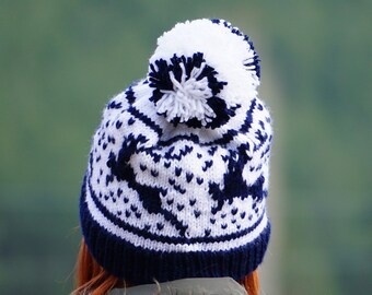 Deer Winter Set - Beanie - Fingerless Gloves - Beret - Christmas Hat and Mittens - Handmade - Knitting - White - Dark Blue - Vegan