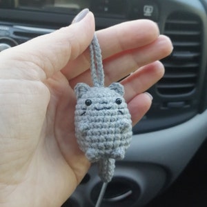 Gray cat rear view mirror charm