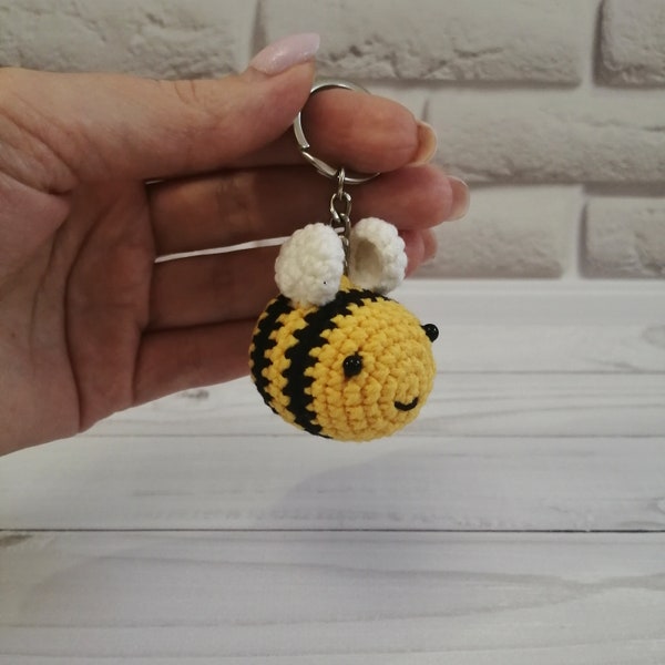 Crochet keychain bee