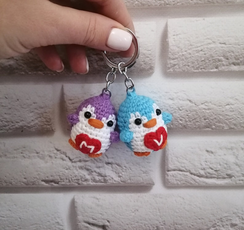 Crochet penguin plush keychain set, two Colorfull amigurumi penguin keychain with heart, personalized gifts