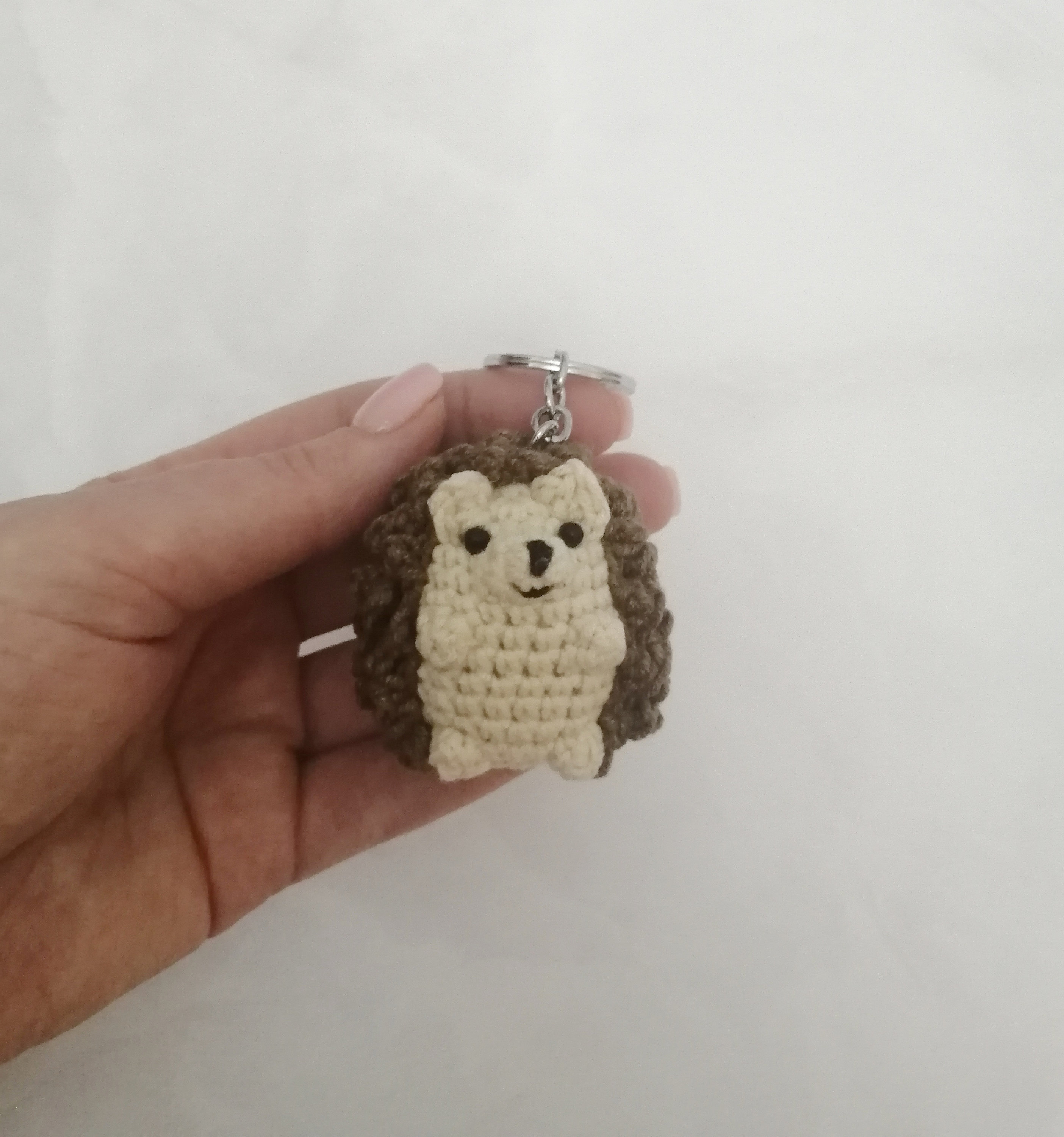 Peluche Erizo Con Llavero De 13 Cm – Animal Del Bosque De Alta Calidad Con Relleno Reciclado, Regalo Sostenible Y Decorativo