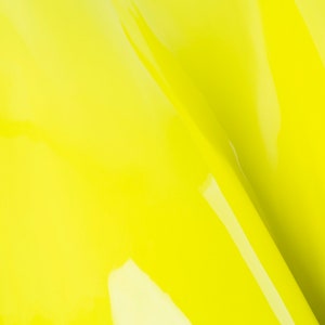 YELLOY LEMON Neon Saturated Glossy Patent Lack ITALIAN Leather Calf Cow Hide Scraps Scrap Square Pieces Swatches Samples 5x5-20x20in.
