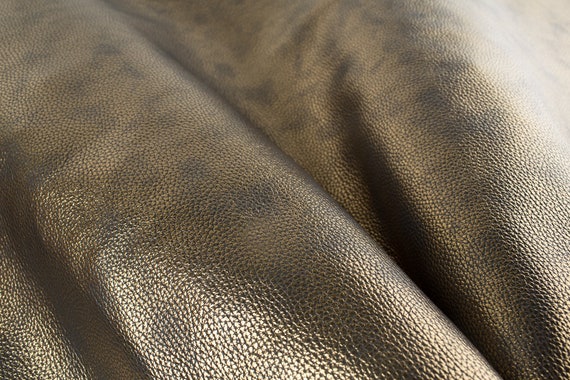 GREEN OLIVA ITALIAN FLEET Leather Calf Cow Hide Scraps Scrap Square Pieces