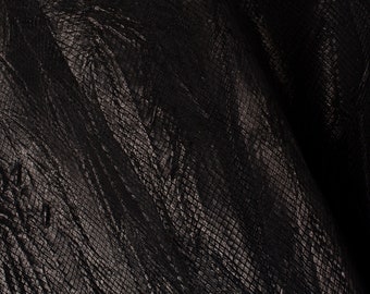Retazos de cuero negro italiano repujado con estampado - 5x5 a 20x20 pulgadas