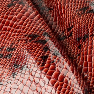 MARSALA ITALIAN Python impresión italiano cuero ternero vaca piel restos chatarra square piezas muestras muestras 5x5-20x20in.