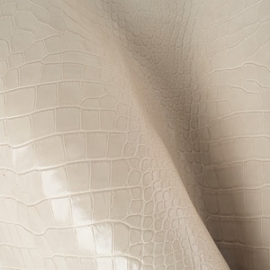 Ivory Crocodile Embossed Italian Leather Calf Hide Scrap