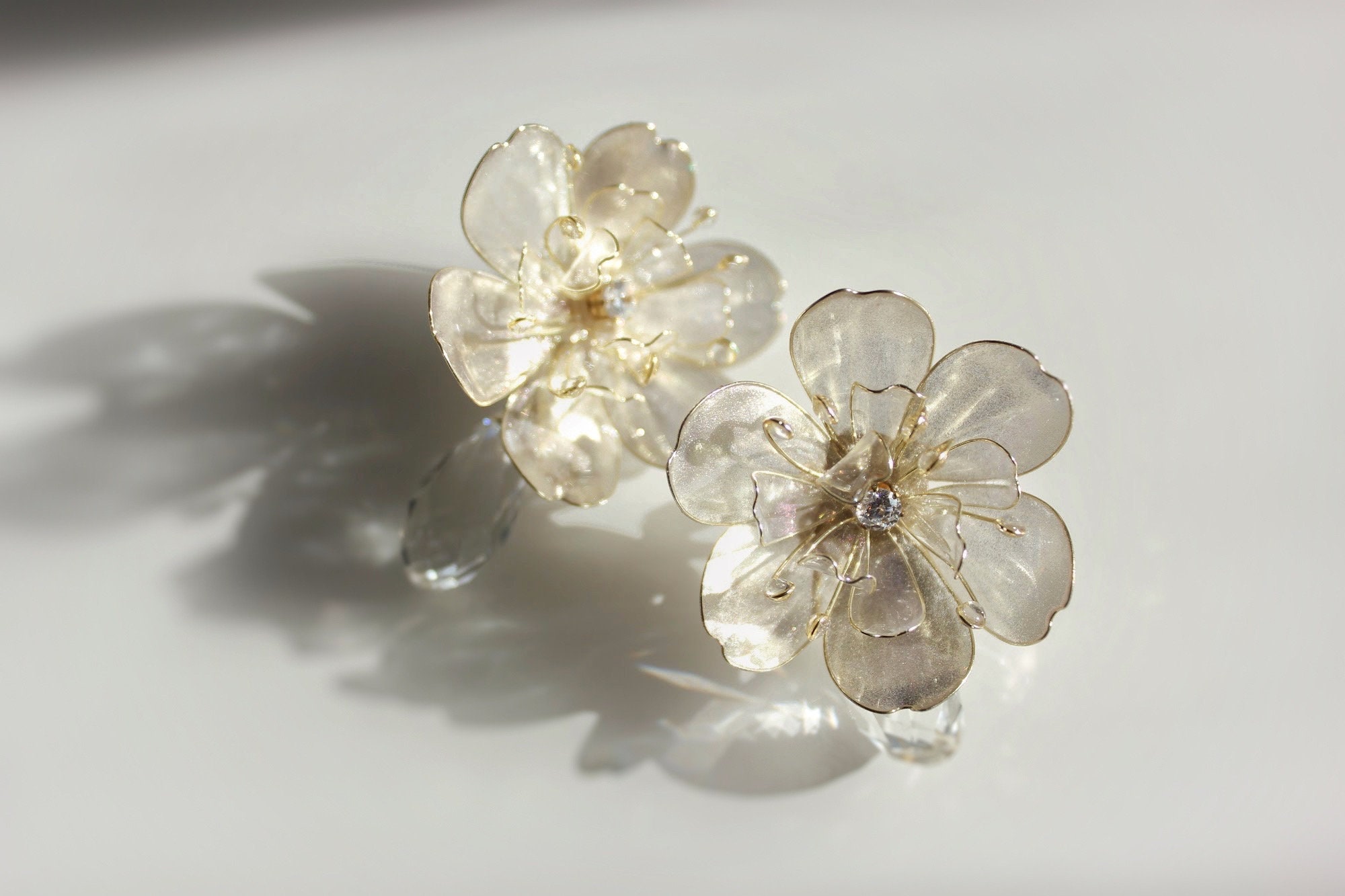 Fairycore Pearly Transparent Floral Dangling Earrings With Omega Back ...
