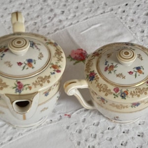 SUGAR BOWL // TEAPOT // Porcelain by RAYNAUD et Cie // Limoges