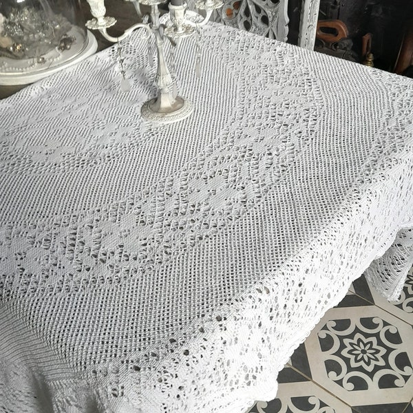 GRANDE NAPPE Style CROCHET