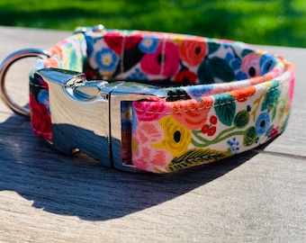 Flower Girl Dog Collar with Plastic Buckle : Small Large /& X-Large Sizes Floral Designer Pet Collar Medium Romantic Dog Collar