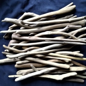 200 Driftwood pieces 112 For Arts and Crafts, Assorted natural driftwood pieces,natural ocean driftwood for mobiles,macrame pieces image 6