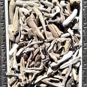 200 Driftwood pieces 112 For Arts and Crafts, Assorted natural driftwood pieces,natural ocean driftwood for mobiles,macrame pieces image 5